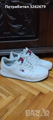 Tommy Hilfiger 100% оригинални естествена кожа 44, снимка 3 - Маратонки - 45415832