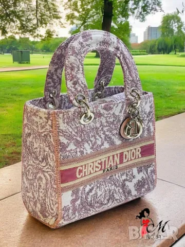 дамски чанти christian dior , снимка 2 - Чанти - 46936174