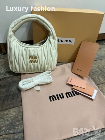 Дамска чанта Miu Miu, снимка 3 - Чанти - 45296506