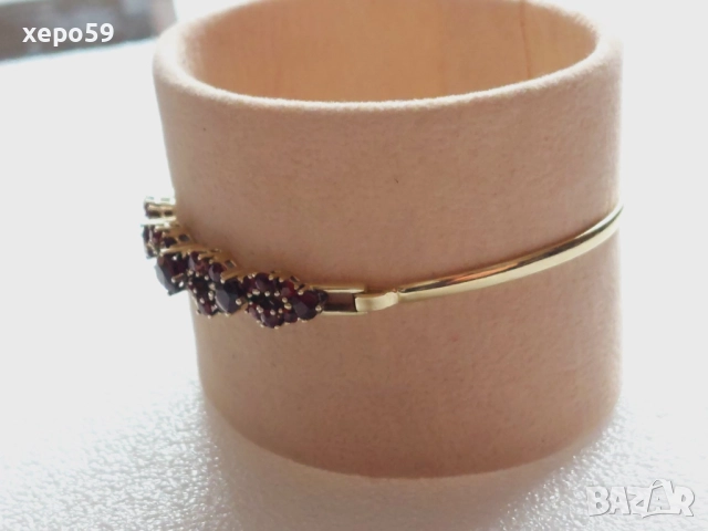 Златна дамска гривна с гранати-злато 585, снимка 11 - Гривни - 52307481