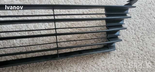 решетка в предната броня за Тойота Корола , снимка 8 - Части - 53797451