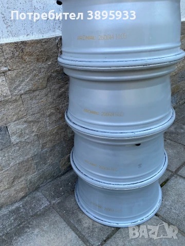 Оригинални джанти на Audi A4 B8 16”, снимка 9 - Гуми и джанти - 51053698