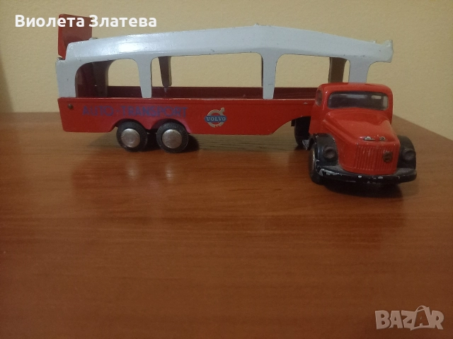 Метална играчка Tekno Danmark Volvo