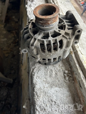 алтернатор 1.8 2.0 16V Renault Laguna Megane Scenic 8200030635 генератор динамо