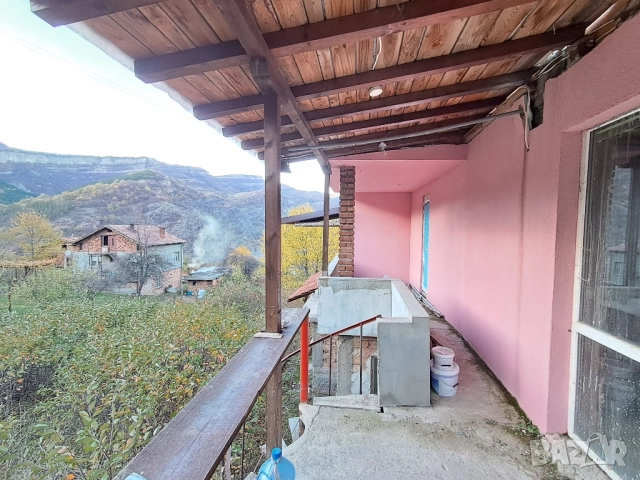 Къща в Гара Бов , снимка 6 - Къщи - 52251404