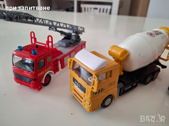  Интересни камиончета, 14-17 см., снимка 16 - Коли, камиони, мотори, писти - 44641287