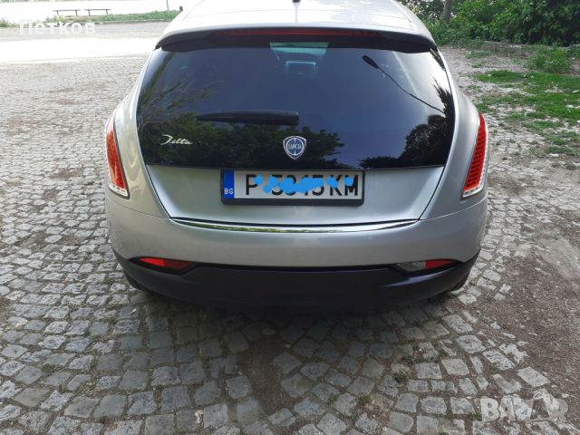 Lancia Delta 1.6M-jet , снимка 12 - Автомобили и джипове - 43850032