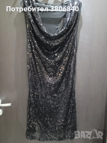 Рокля за празниците с пайети 