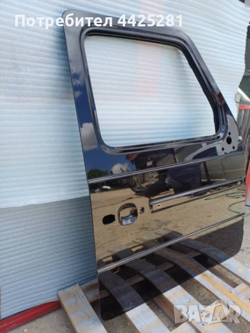 врата предна дясна Mercedes G klass W463 модел 2018-2025 г. #1007V, снимка 2 - Части - 51039346