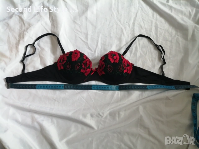 75B кокетен сутиен с бродерии цветя марка HEMA, снимка 15 - Бельо - 54048377