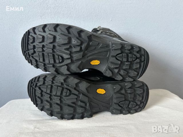Дамски обувки Lowa Renegade GTX Mid, Размер 39, снимка 8 - Дамски боти - 45149257