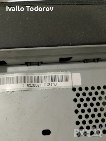 оригинално радио за Мерцедес W211, снимка 2 - Аксесоари и консумативи - 52796937