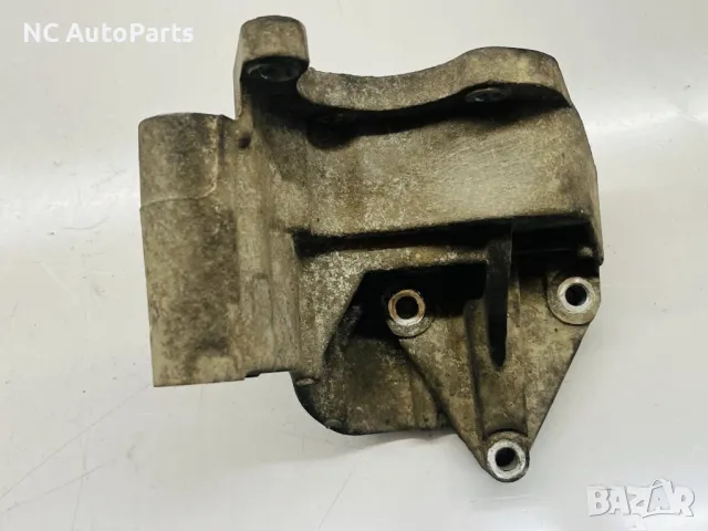 Стойка за хидравлична помпа за Iveco Ивеко Дейли 2.3 дизел 504136566 Iveco 2007, снимка 5 - Части - 49709734