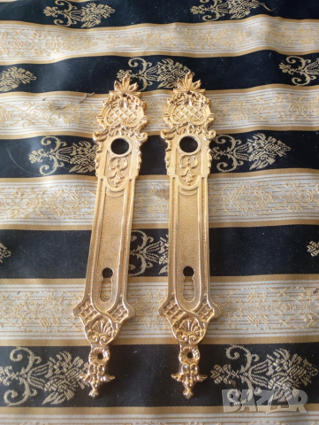 Комплект барокови шилдове за врата