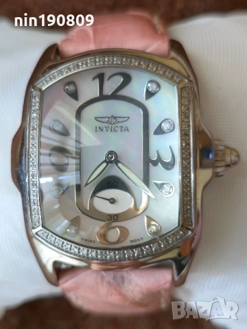 Дамски часовник Invicta Lupah с диаманти