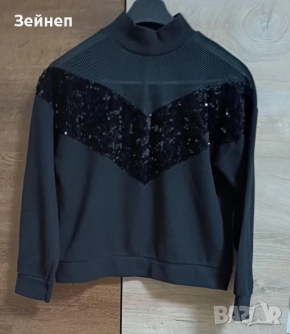 Блуза с паети