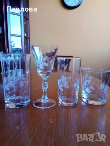 Кристални чаши , снимка 1 - Сервизи - 46362901