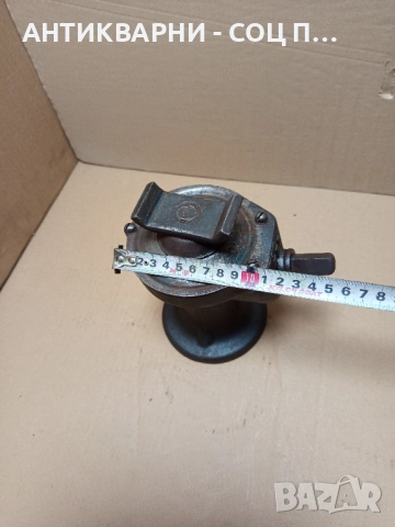 Стар Механичен Винтов Крик За Ретро Автомобили До 1500лг., снимка 8 - Антикварни и старинни предмети - 52355972