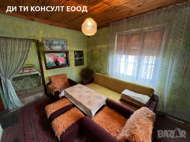 Двуетажна къща в подножието на Беласица, снимка 6 - Къщи - 53898069