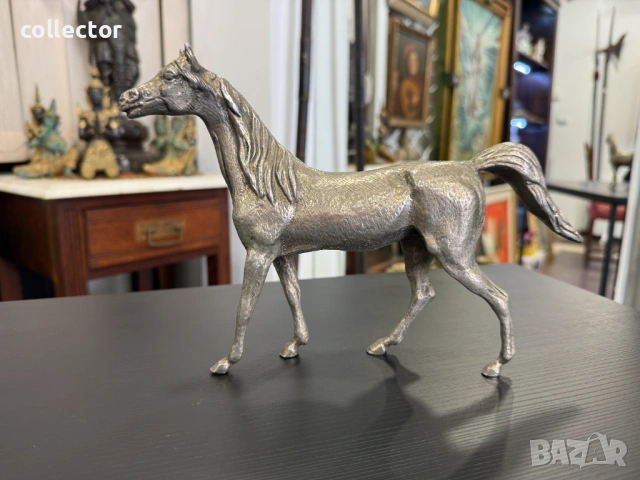 Бронзова фигура на арабски кон. №8058, снимка 2 - Антикварни и старинни предмети - 54050856
