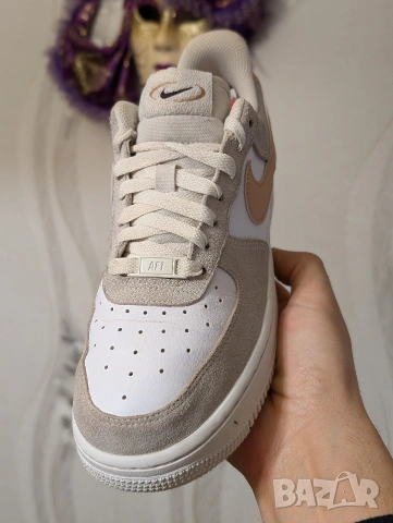 маратонки Nike Air Force 1 '07 Lifestyle номер 39 , снимка 6 - Маратонки - 54044935