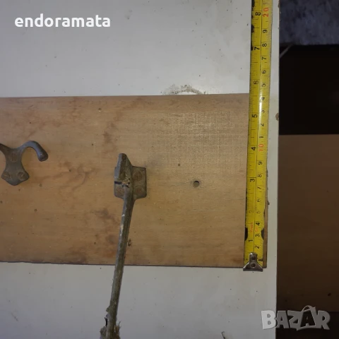 Стара дървена закачалка-60см, снимка 2 - Антикварни и старинни предмети - 50672784