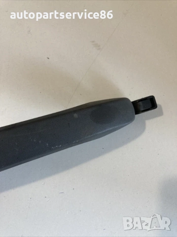 Дръжка за външната страна на задна лява врата за Jeep Patriot 2.0 Crd (2008) , снимка 2 - Части - 53564194