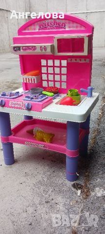 Детска кухня , снимка 1 - Играчки за стая - 45699037