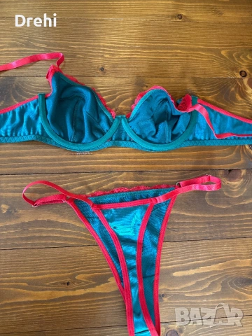 Дамски комплект сутиен 75Б и прашки Размер М , снимка 2 - Бельо - 53868704