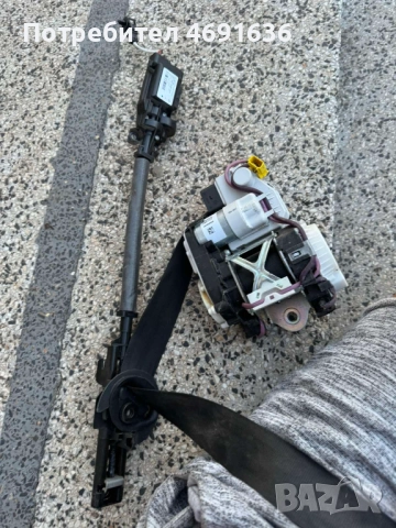 Машинка за оптягане на предните колани на Ауди Audi A8 D4 H4 само за 50лв. 4h0857833