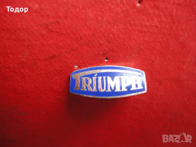 Мотоциклетна значка знак Triumph с емайл , снимка 3 - Колекции - 50266378