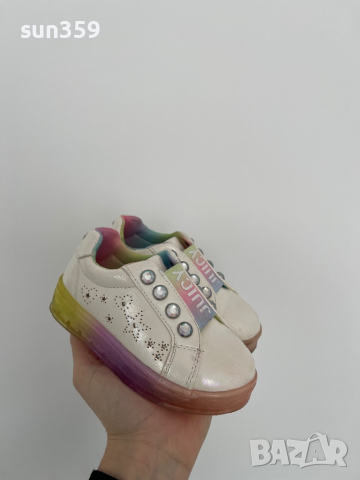 Оригинални обувки Juicy Couture, снимка 2 - Детски маратонки - 44953277