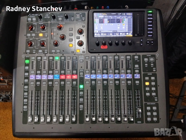 Behringer X32 Compact - Дигитален миксер