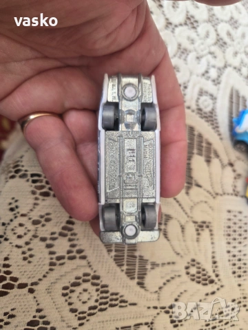 Hot wheels 2002, снимка 6 - Колекции - 53734577