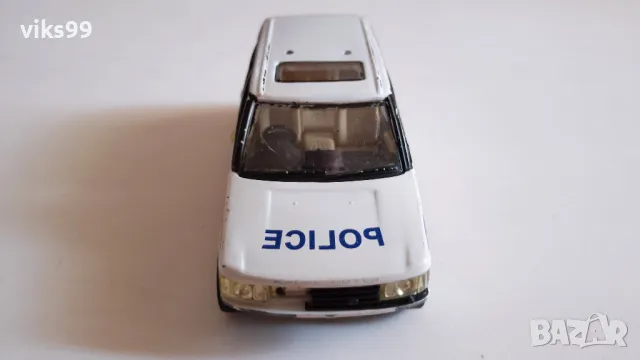 RANGE ROVER 4.6 HSE POLICE Hongwell 1:43 , снимка 6 - Колекции - 46974736