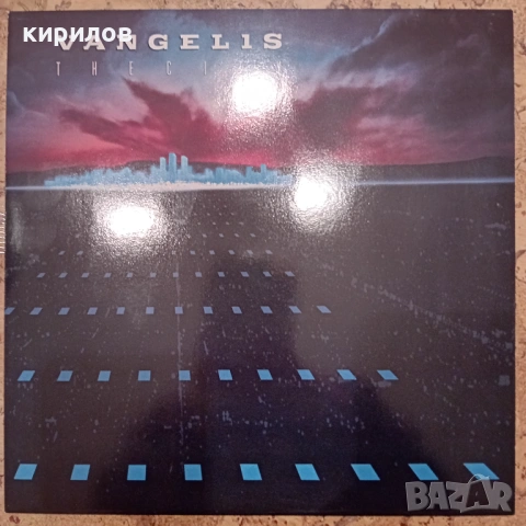 Рядка грамофонна плоча на Вангелис