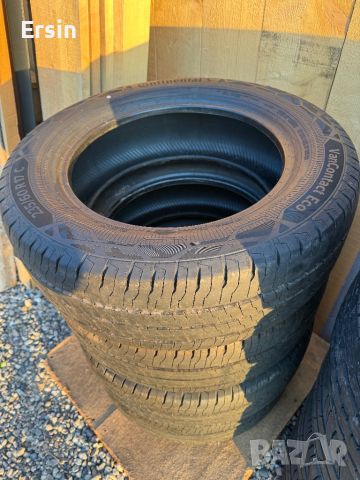 Гуми за Кемпер  Continental VanContact Eco 235/60 R17C 117/115R  (Дот 4921) цена за комплекта 1.350 , снимка 12 - Гуми и джанти - 46579322