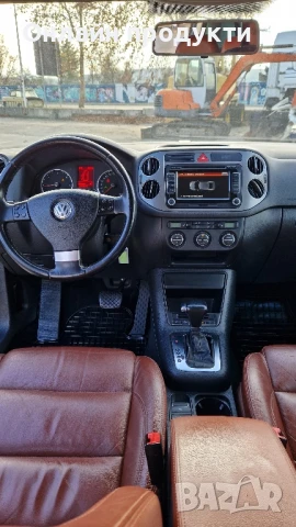Volkswagen Tiguan 2.0 TDI Дизел, 140к.с, снимка 12 - Автомобили и джипове - 50629101