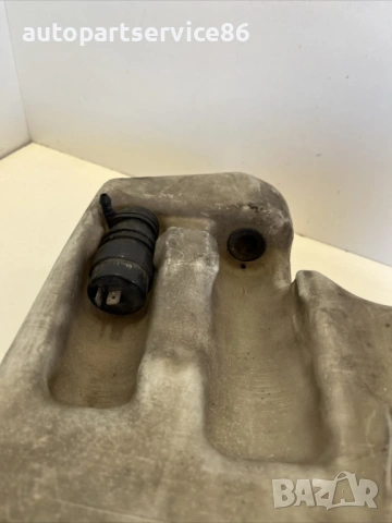 Резервоар за чистачки за предно стъкло за Volkswagen LT 2.5 Tdi (1995-2004) 2D0955453C, снимка 2 - Части - 54198058