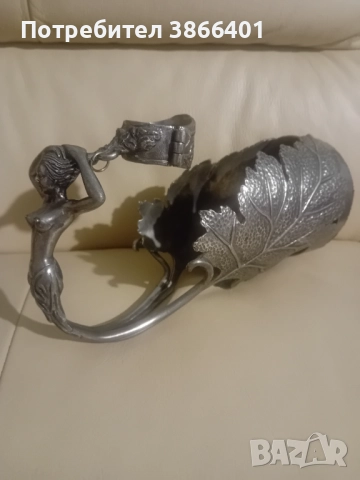 Поставка за бутилка за вино