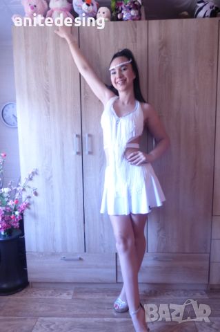 Бяла  рокля за спортни танци с ресни и кристали, снимка 1 - Детски рокли и поли - 46407818