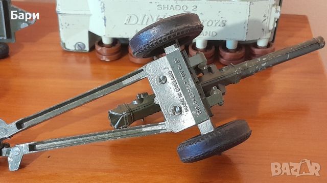 Оригинални военни модели играчки на Dinky , снимка 8 - Колекции - 45997640