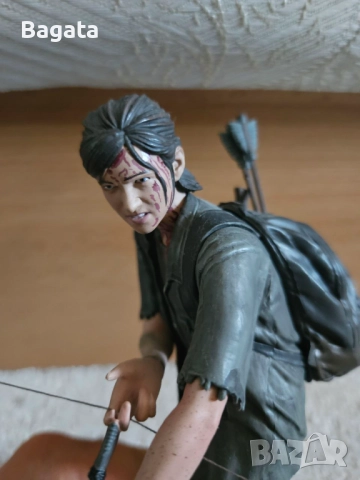 Статуетка Dark Horse Games: The Last of Us Part II - Ellie with Bow, 20 cm, снимка 7 - Колекции - 52656370