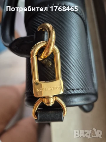 Оригинална дамска чанта Louis Vuitton, снимка 3 - Чанти - 50829704