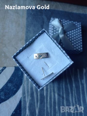 Сребърен комплект обеци с медальон с подаръчна кутийка, снимка 3 - Бижутерийни комплекти - 45201023