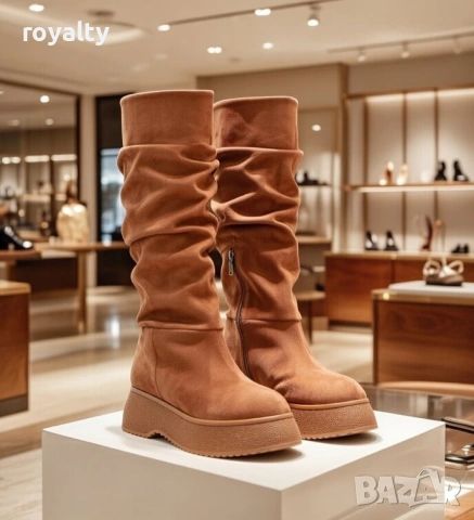 Равни ботуши - светлокафяв велур, снимка 2 - Дамски ботуши - 53193645