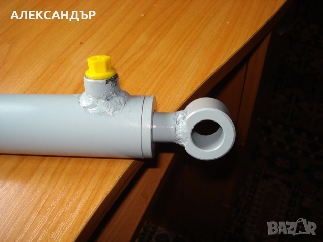 хидравличен цилиндър Ф32, снимка 3 - Резервни части за машини - 54014196