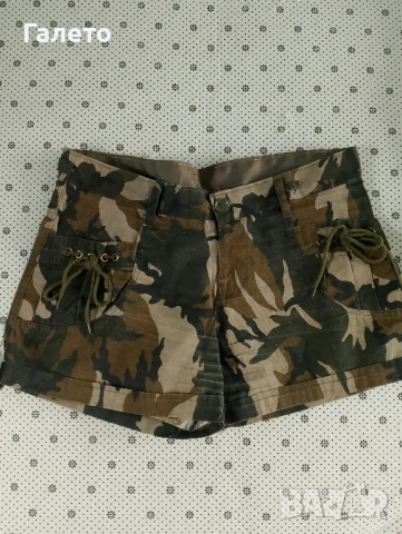 Лот от къси панталонки и тениска , снимка 3 - Къси панталони и бермуди - 50855583