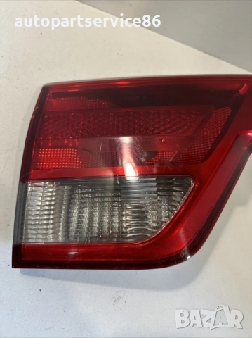 Заден ляв вътрешен стоп-светлина за Jeep Grand Cherokee 3.0 Crd (2012) 57010275AF, снимка 2 - Части - 53520812