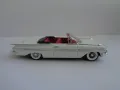 1:43 DINKY MATCHBOX CHEVROLET IMPALA КОЛИЧКА МОДЕЛ, снимка 4